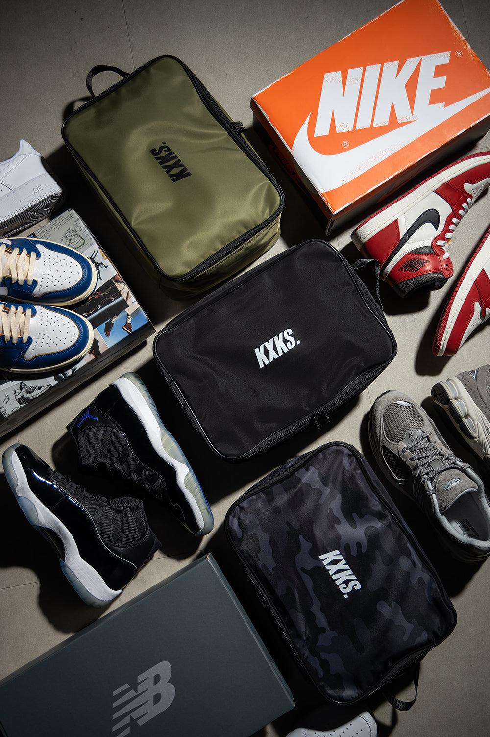 Sneaker Case (Black Camo)